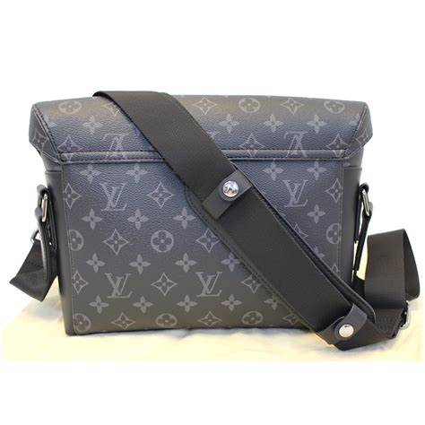 Lv Messenger side crossbody bag